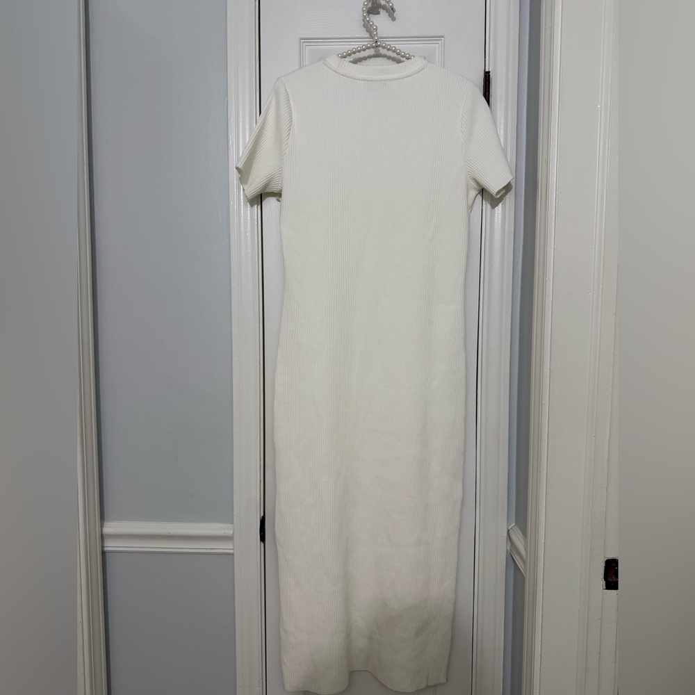 Vince Ribbed Body-Con Dress - Picture 5 of 6